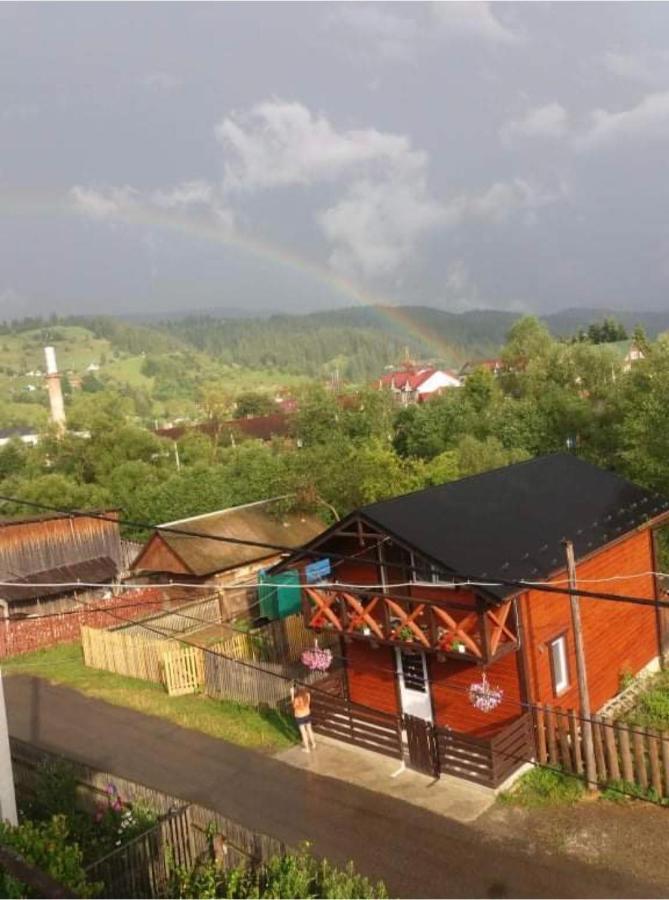У Мар'Яни Villa Vorokhta Exterior photo